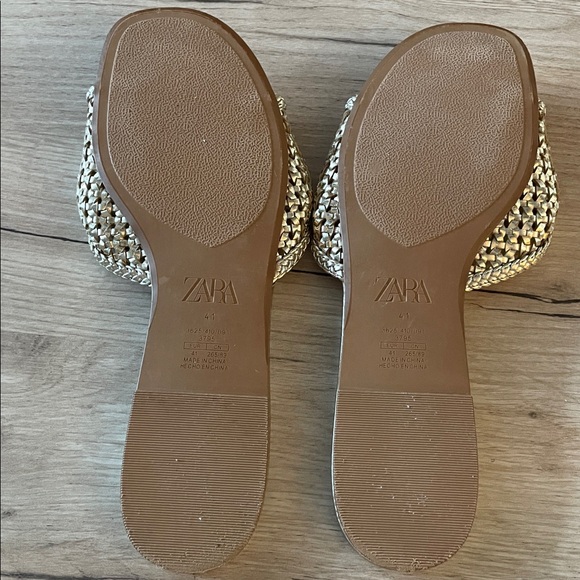 ZARA Gold Metallic Woven Slide Sandals Flats Summer Shoes Size EU 41 US 10 - Picture 5 of 6
